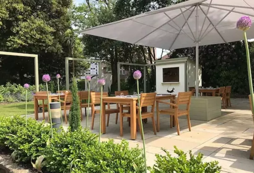 בית מלון כפרי The Green House