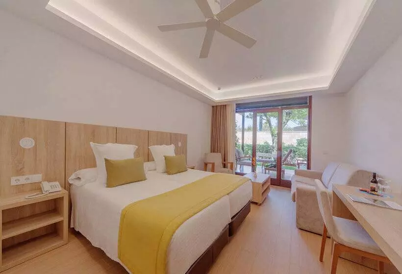 Portblue Club Pollentia Resort & Spa