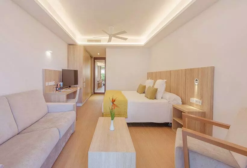 Portblue Club Pollentia Resort & Spa