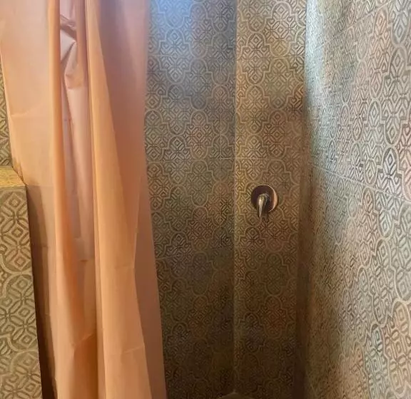 ユースホステル Casa Del Sol