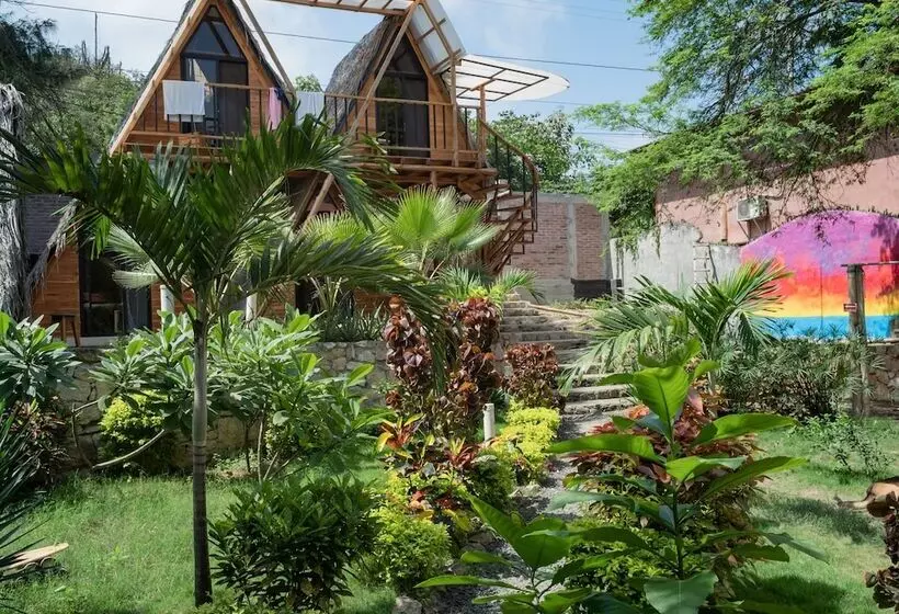 ユースホステル Casa Del Sol
