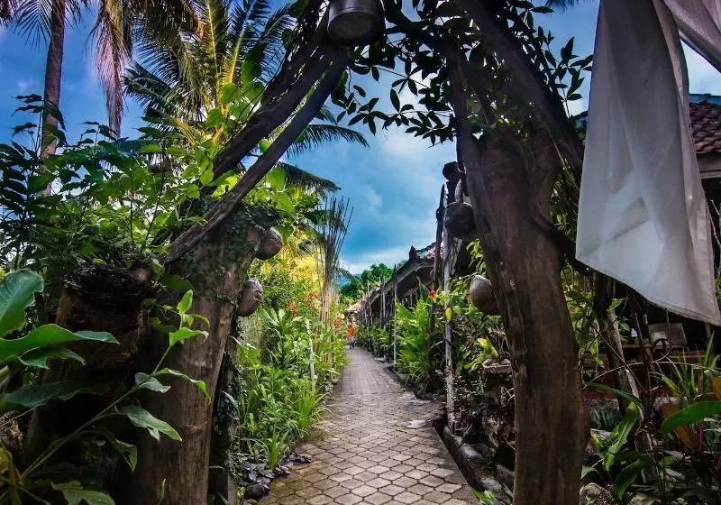 ユースホステル Funkyplace