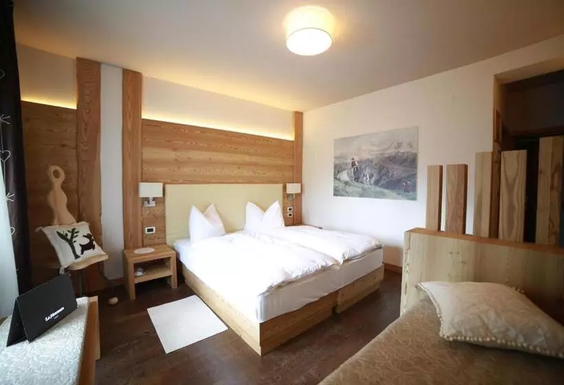 Alpenhotel La Montanara