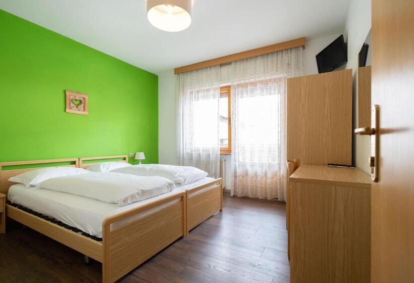 Alpenhotel La Montanara