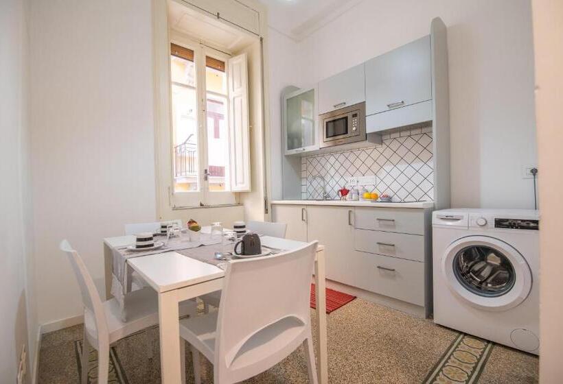 تختخواب و صبحانه Bed&breakfast Salerno