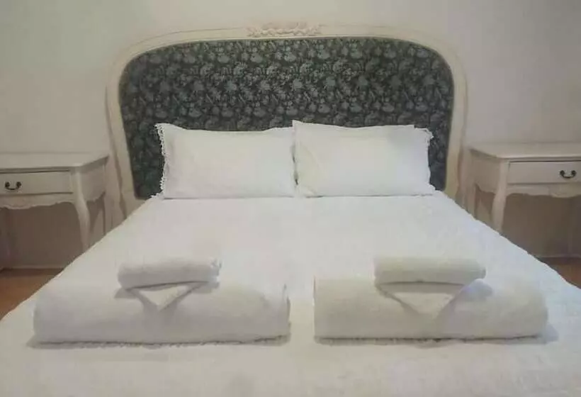 Bed and Breakfast The Cottage On George Street