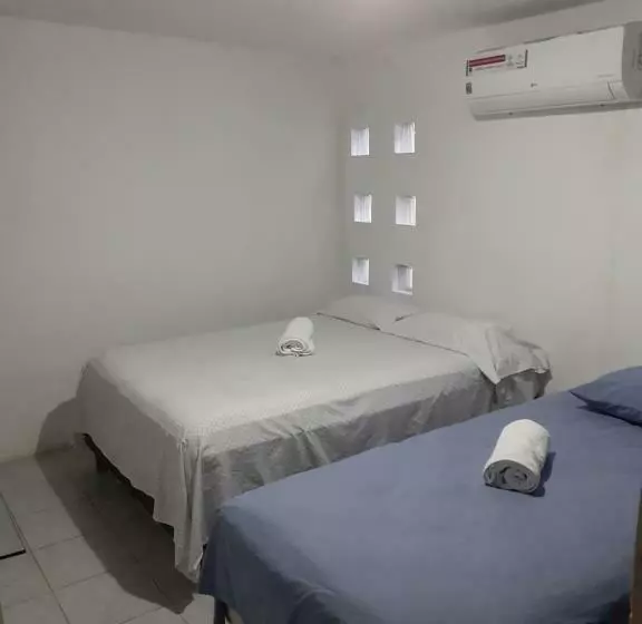 تختخواب و صبحانه Thelmar Rooms Cancun