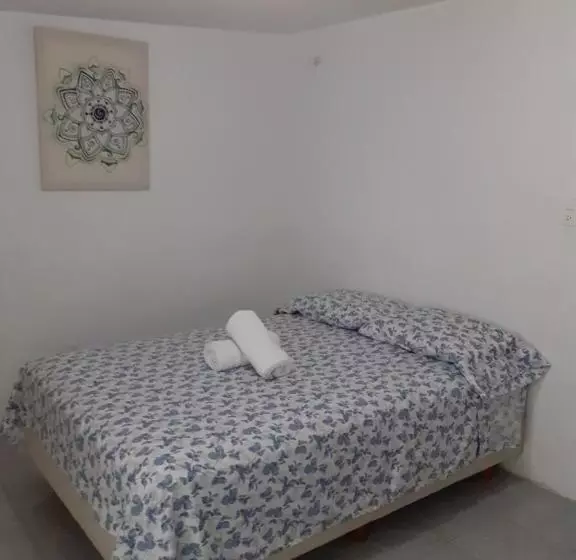 تختخواب و صبحانه Thelmar Rooms Cancun