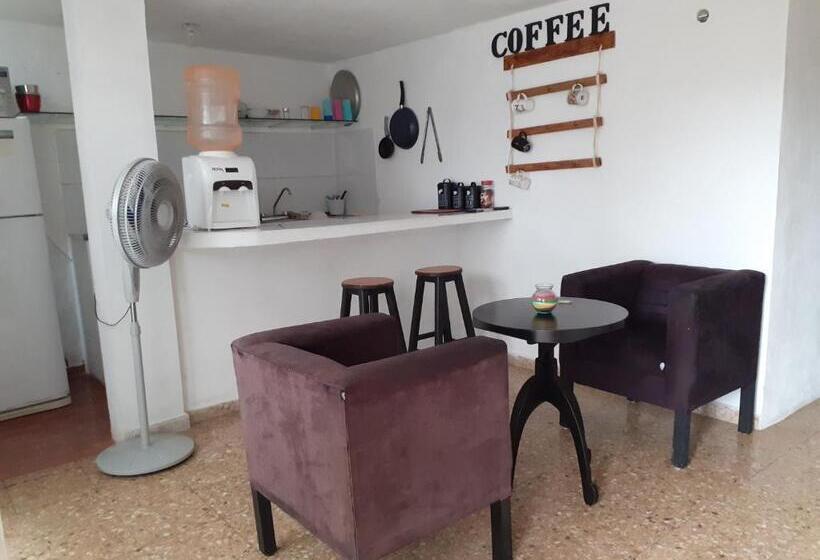 مبيت وإفطار Thelmar Rooms Cancun