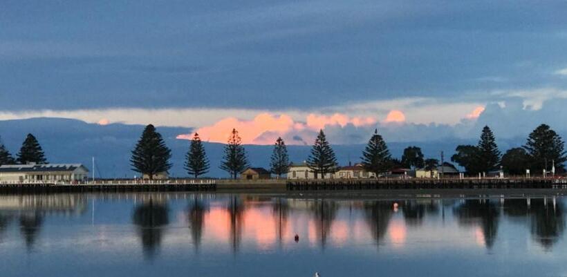 Boat Harbour Jetty B&b
