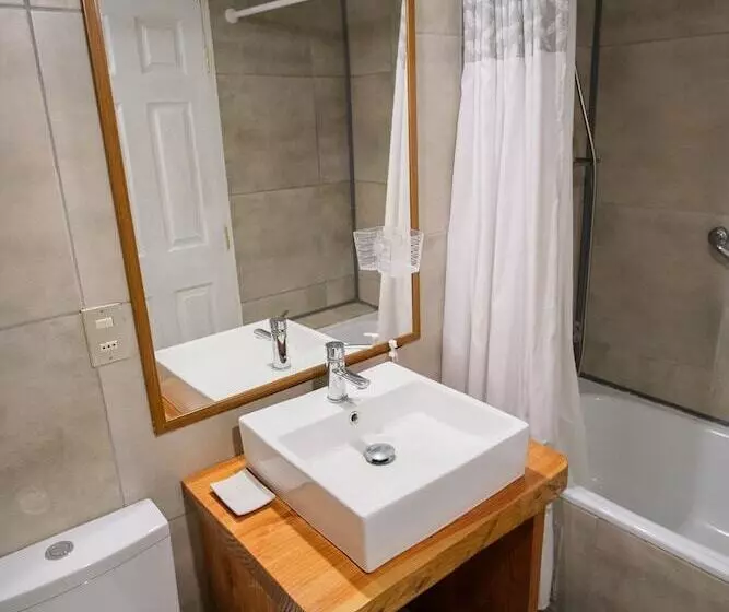 Casa De Noah Bed & Breakfast