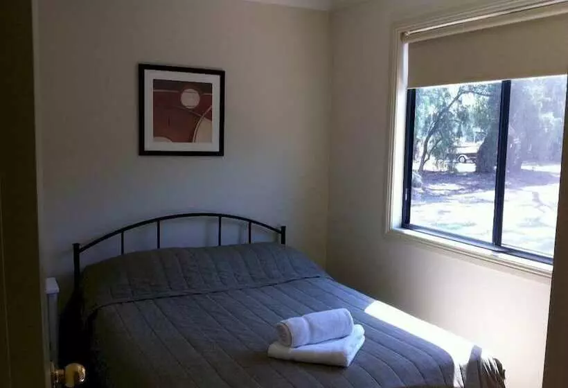 Hotelli Bundalong Holiday Resort