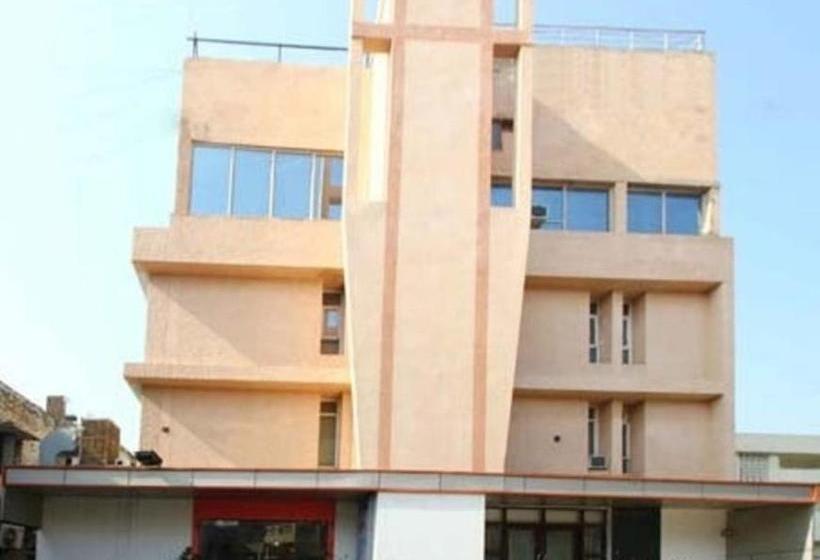 فندق Viren Pacific By Wb Inn