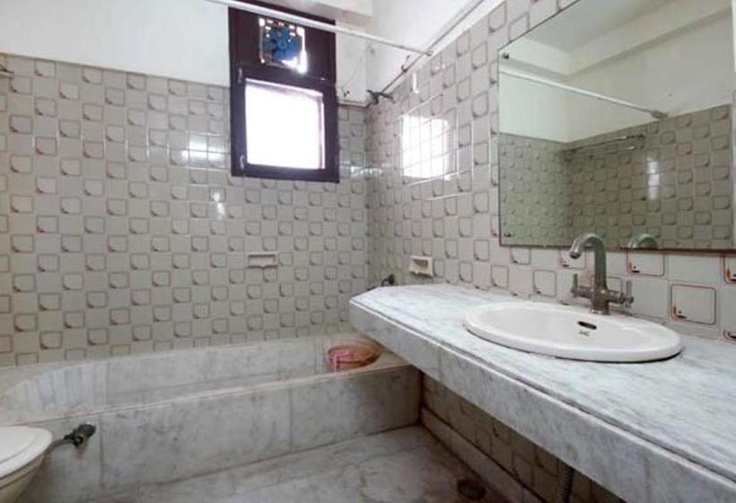 فندق Viren Pacific By Wb Inn