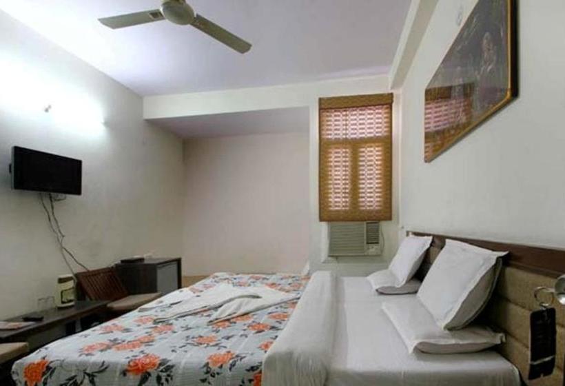 فندق Viren Pacific By Wb Inn