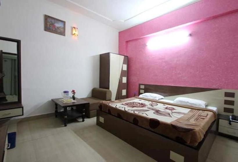 فندق Viren Pacific By Wb Inn