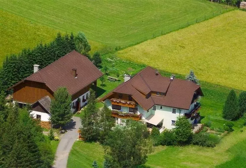 ペンション Gästehaus Jäger