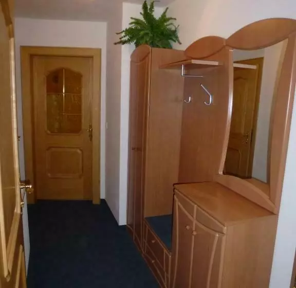 ペンション Gästehaus Jäger