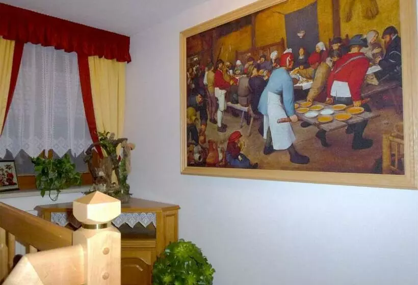 ペンション Gästehaus Jäger