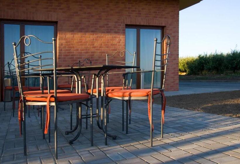 פנסיון Rodinné Vinařství Skoupil