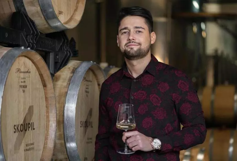 Majatalo Rodinné Vinařství Skoupil