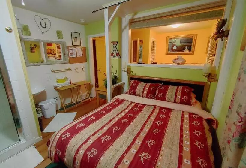 Aamiaismajoitus (B&B) Beds By The Bridge