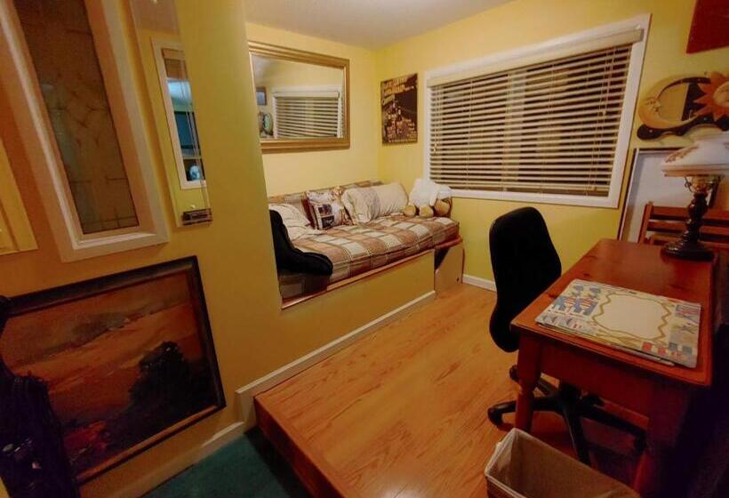 Bed and Breakfast Beds By The Bridge