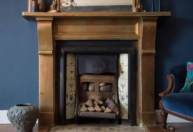 Aamiaismajoitus (B&B) Rame Barton Guest House And Pottery