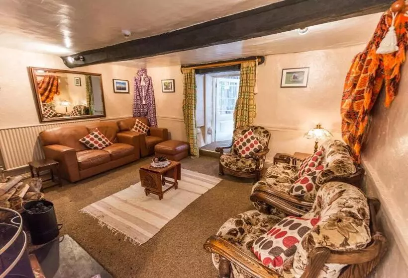 Hotelli Gwesty Minffordd