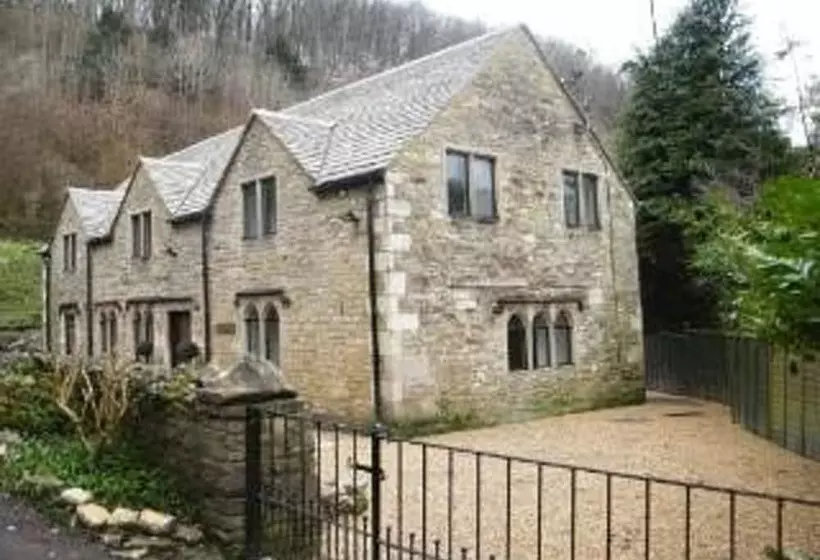 Cotswolds Valleys Accommodation Springfl