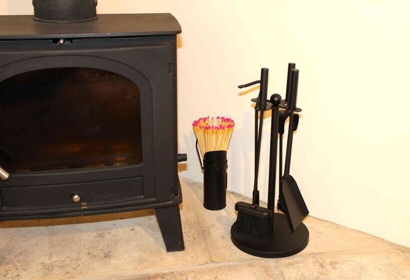 Cotswolds Valleys Accommodation Springfl