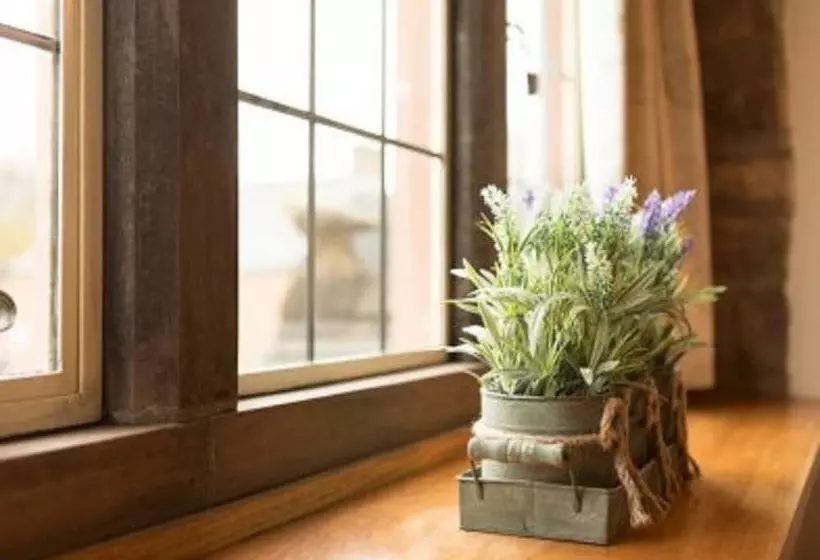 The George Inn & Millingbrook Lodge Ltd