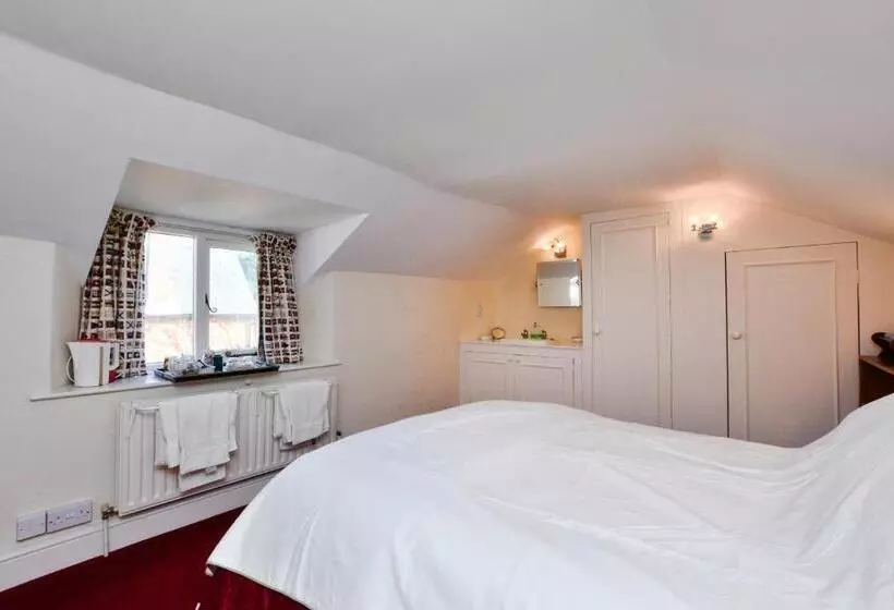 Aamiaismajoitus (B&B) The Old School