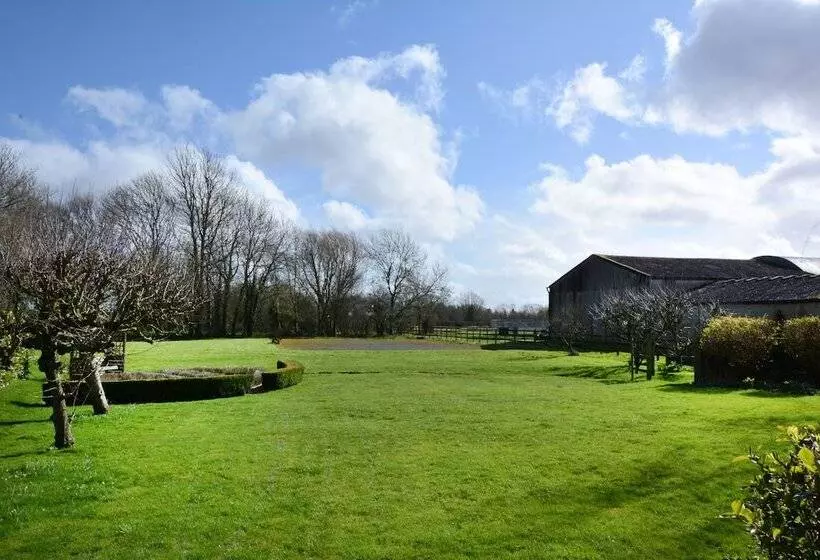 Aamiaismajoitus (B&B) The Old School