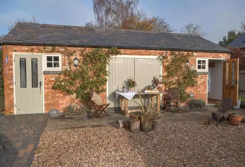 ベッドアンドブレックファースト The Rear Of The Plough,everdon