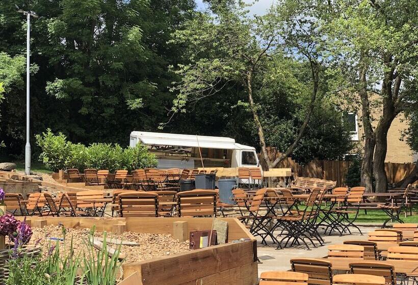 Хостел The Malthouse