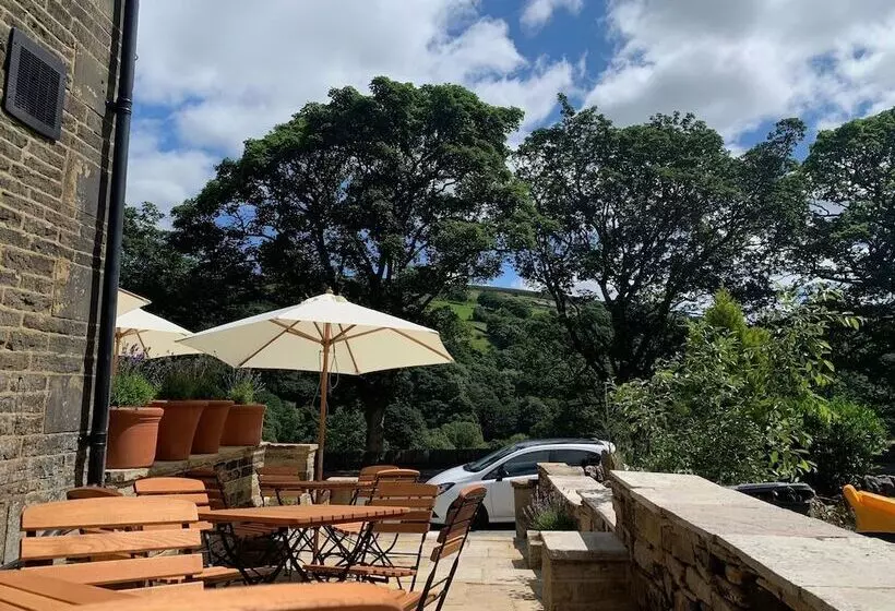 簡易ホテル The Malthouse