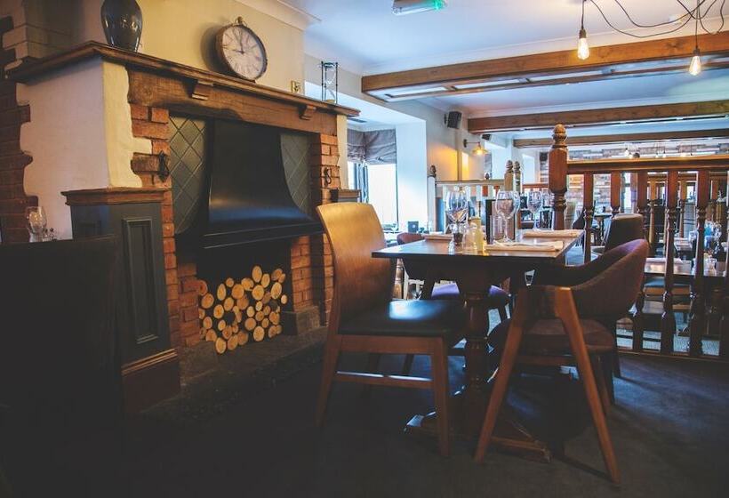 Хостел The Throckmorton