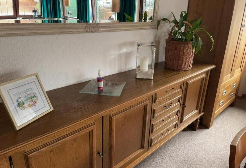 Отель Haus Erlen