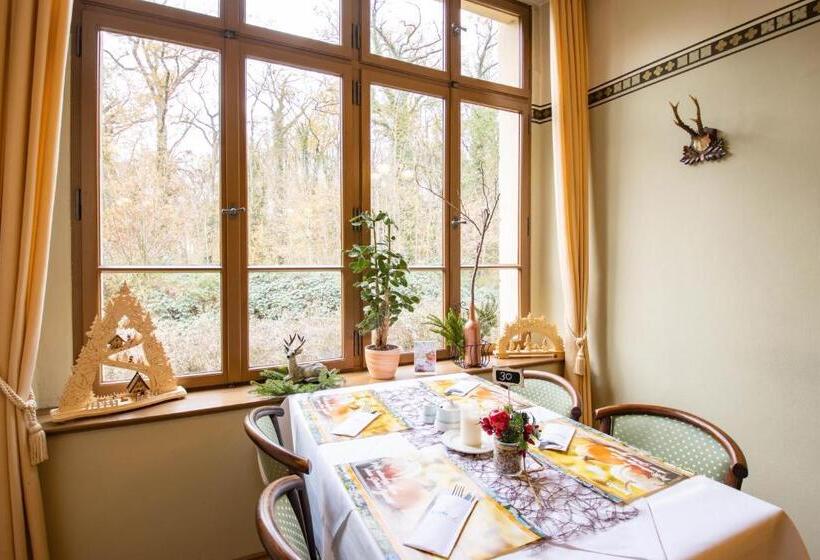 Отель Jagdschloss Letzlingen