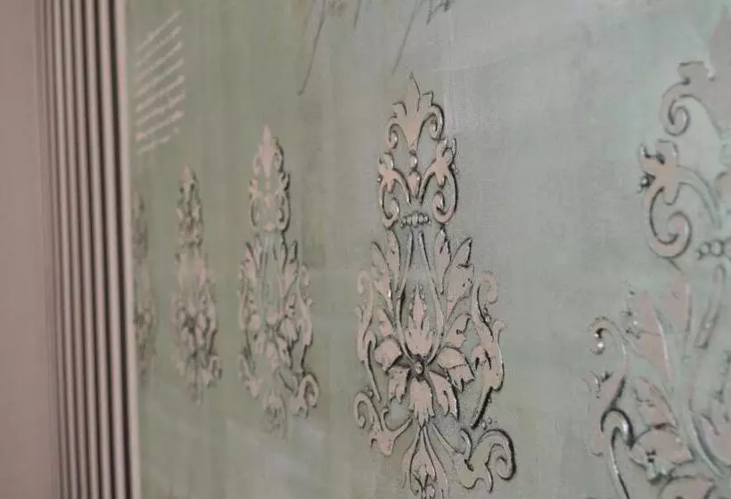 Majatalo Hofgarten Rosa