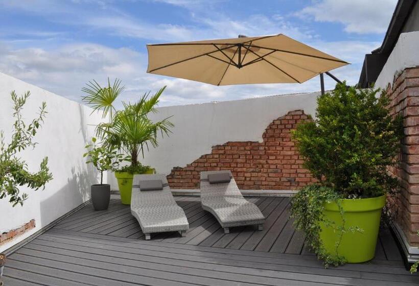 פנסיון Hofgarten Rosa