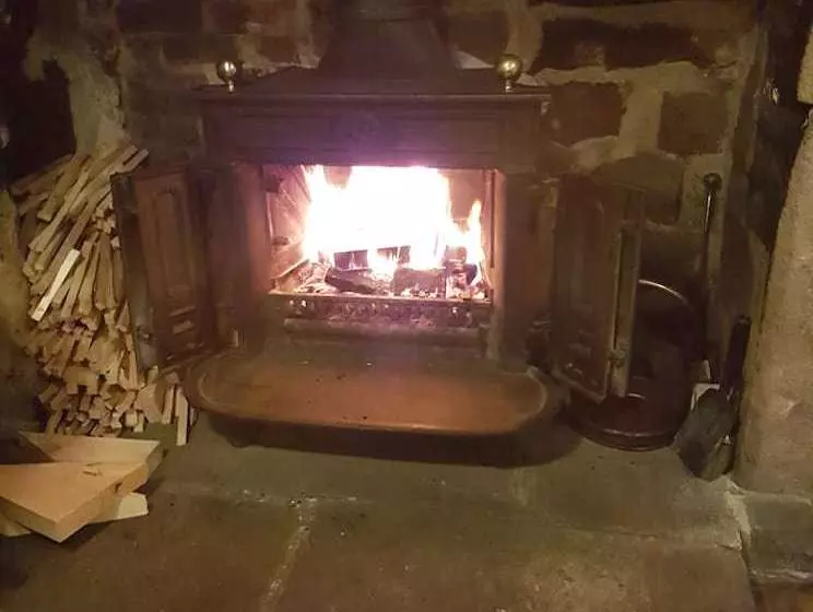 Hostal Square & Compass