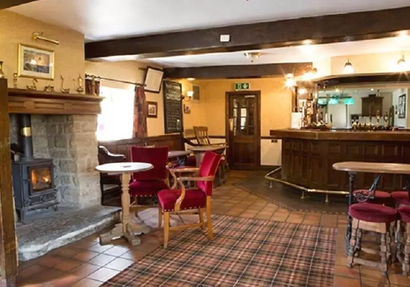 Hostal Square & Compass