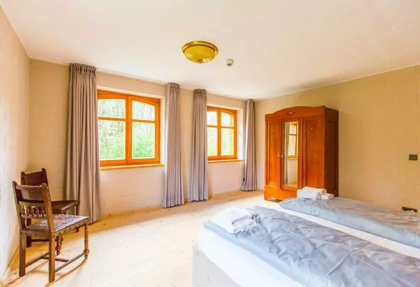 ユースホステル Alte Brennerei