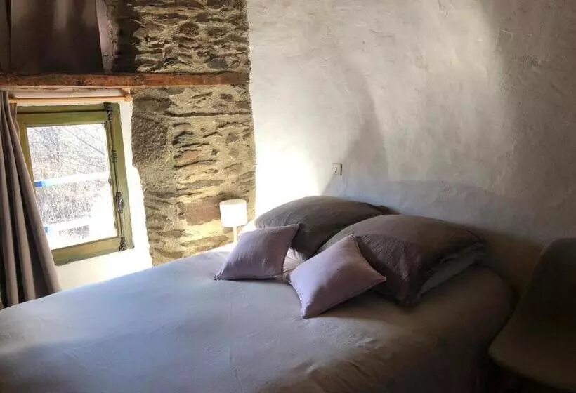 ユースホステル Cal Xandera