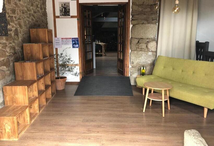 هاستل Cal Xandera