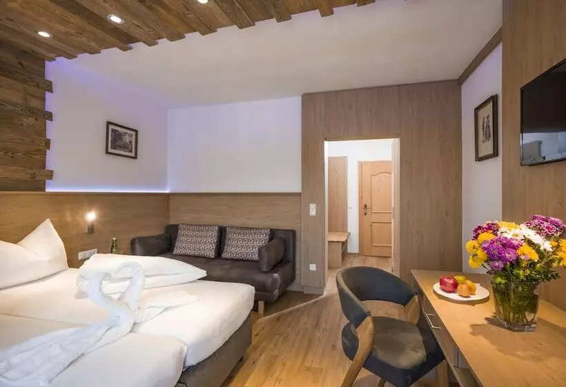 Retkeilymaja Restaurant Gradlwirt