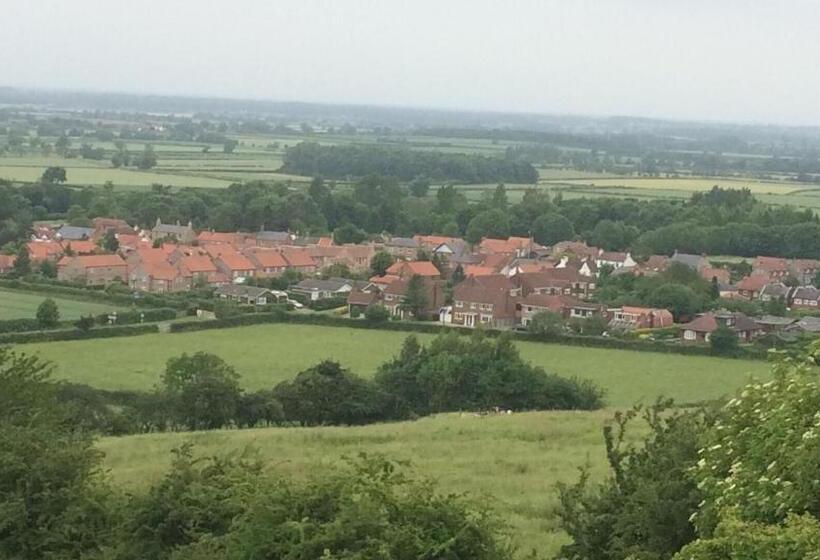 הוסטל The Fleece Inn