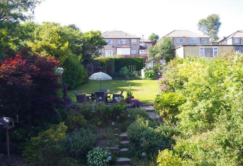 Ashtree House Bed And Breakfast